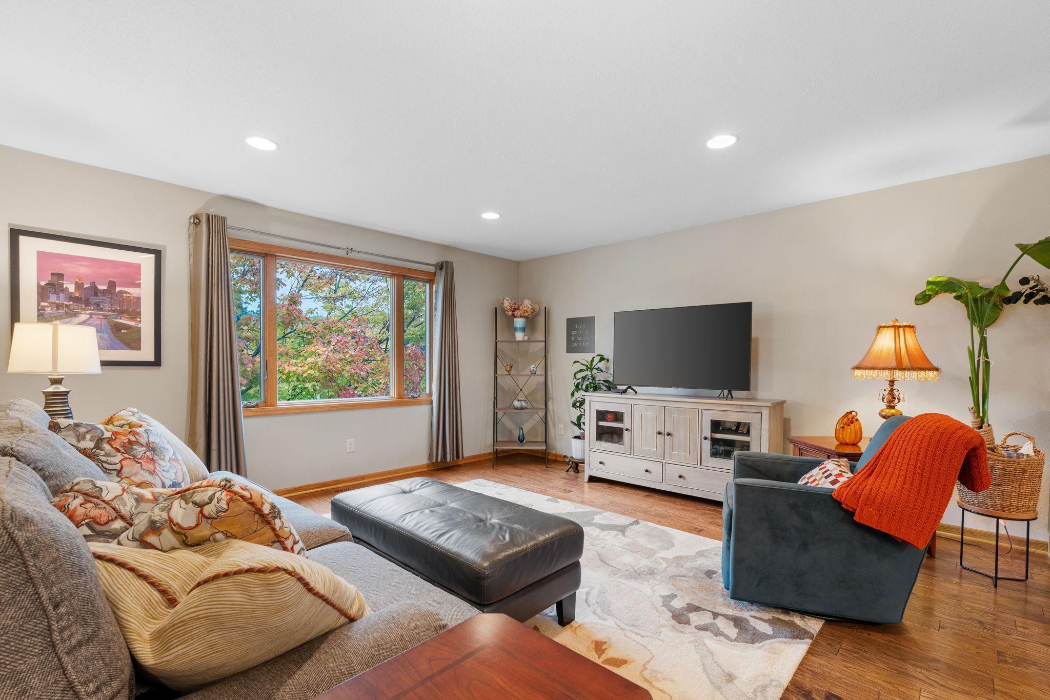 8405 Underwood Lane N