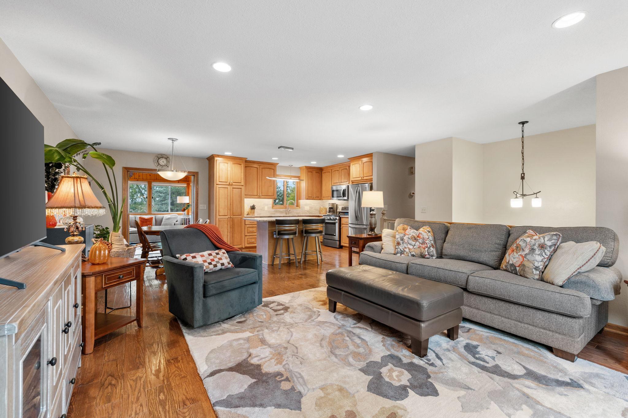 8405 Underwood Lane N