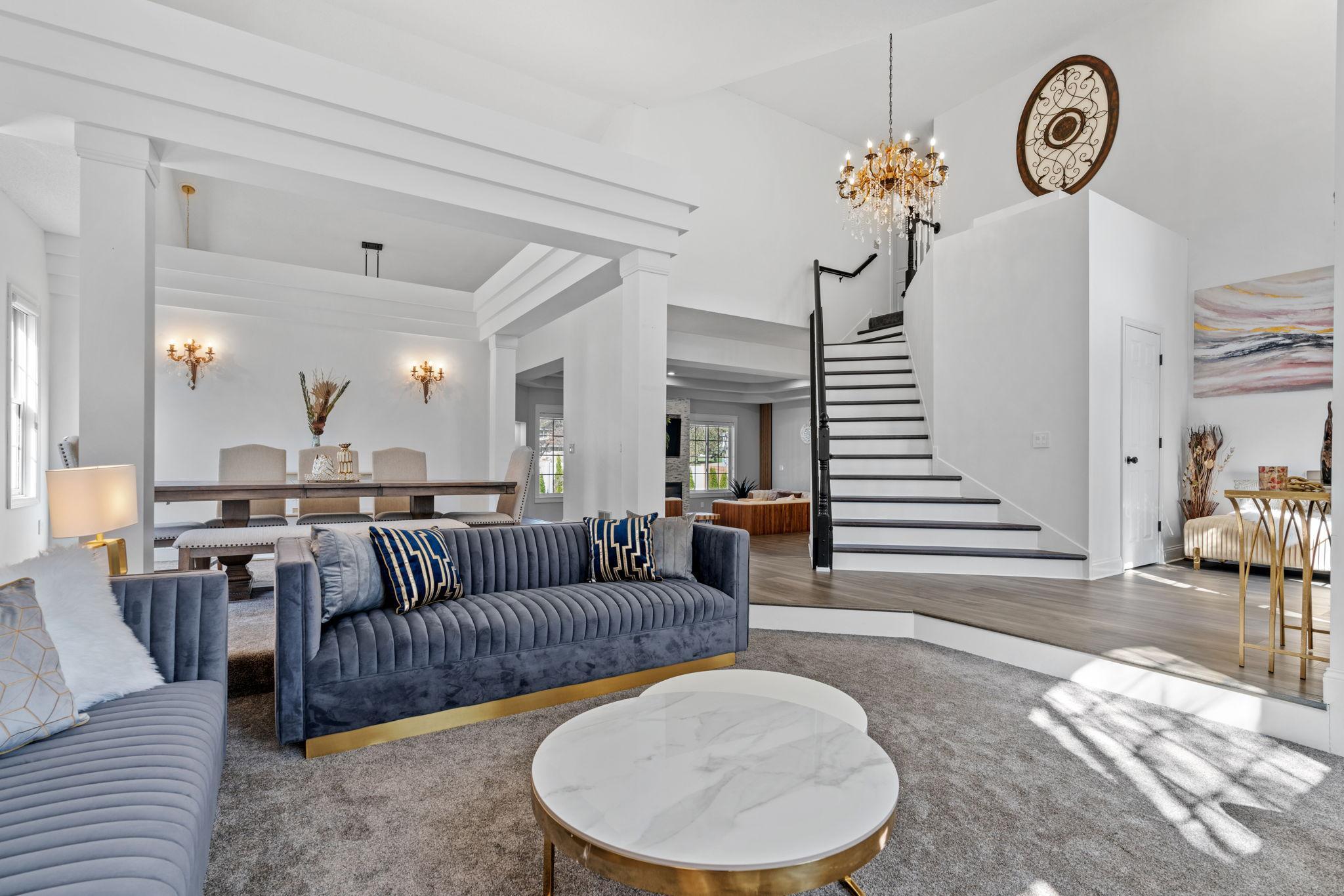 9154 Edinburgh Lane