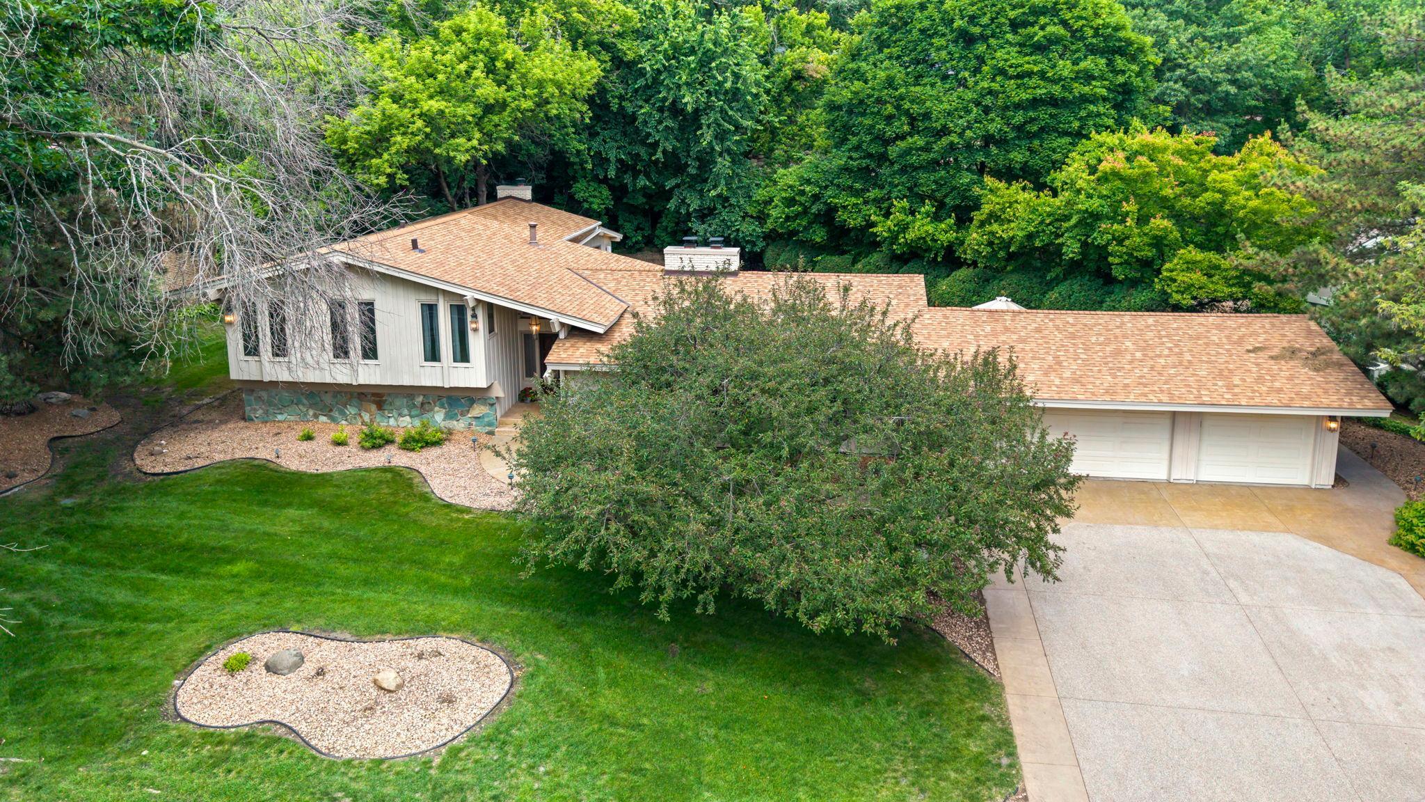 7105 Gleason Road