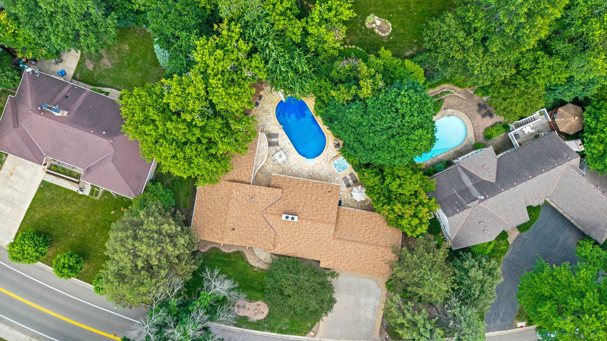 7105 Gleason Road