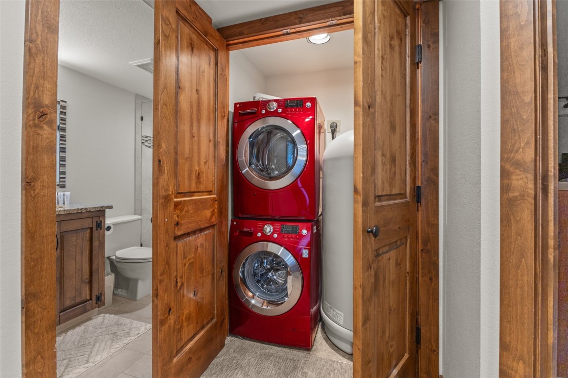 1855 Ski Time Square DRIVE 305A