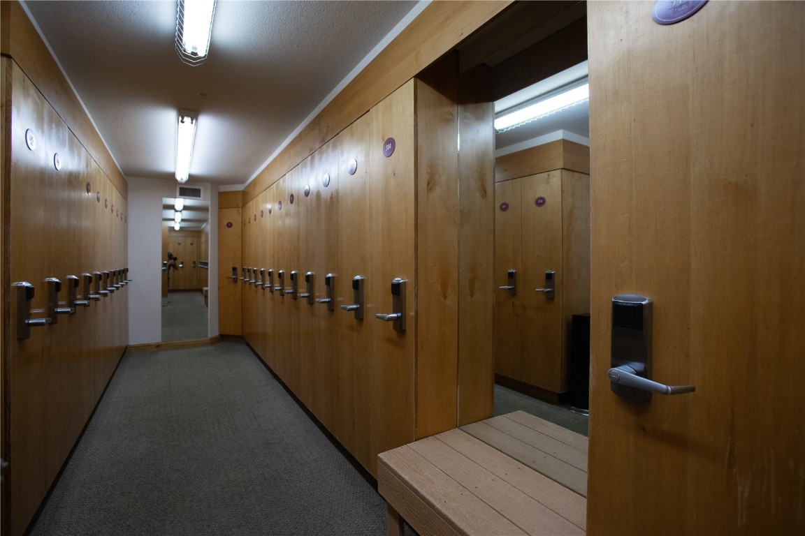 1855 Ski Time Square DRIVE 305A