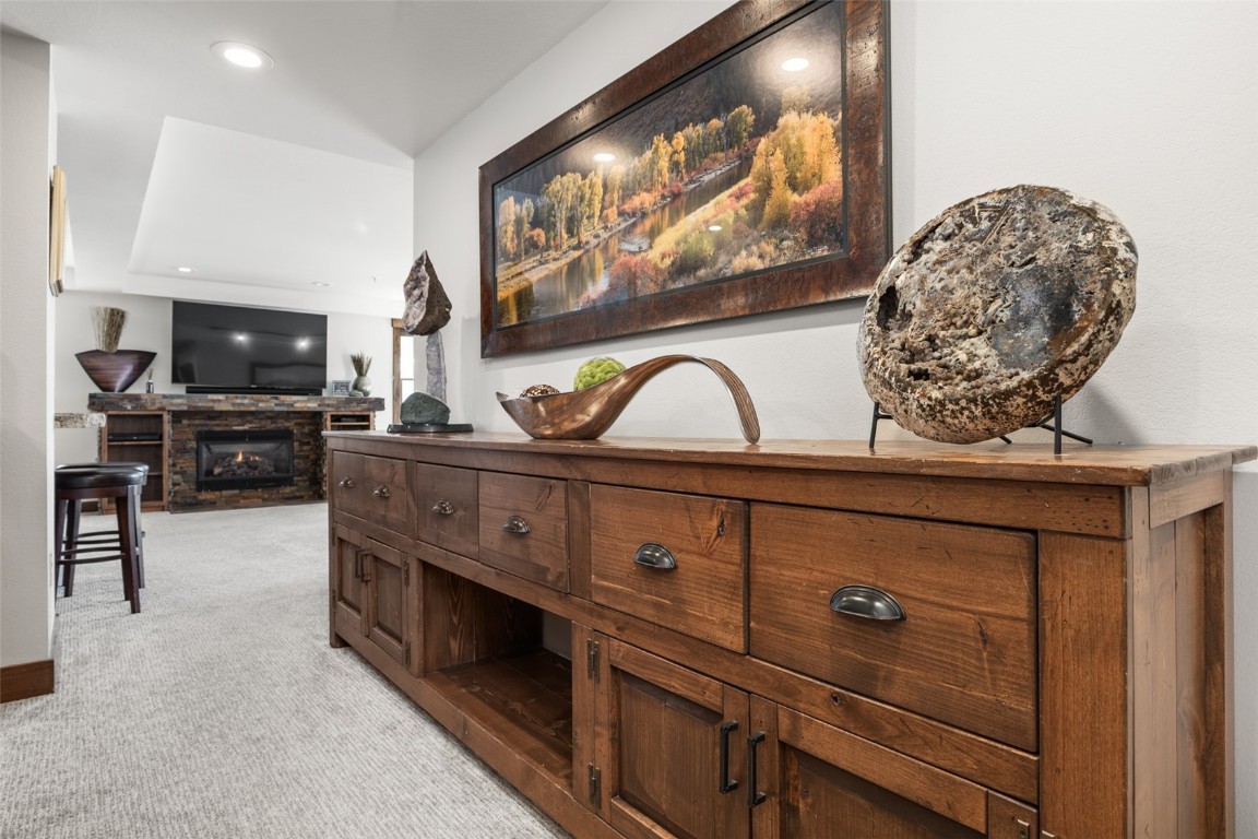 1855 Ski Time Square DRIVE 305A