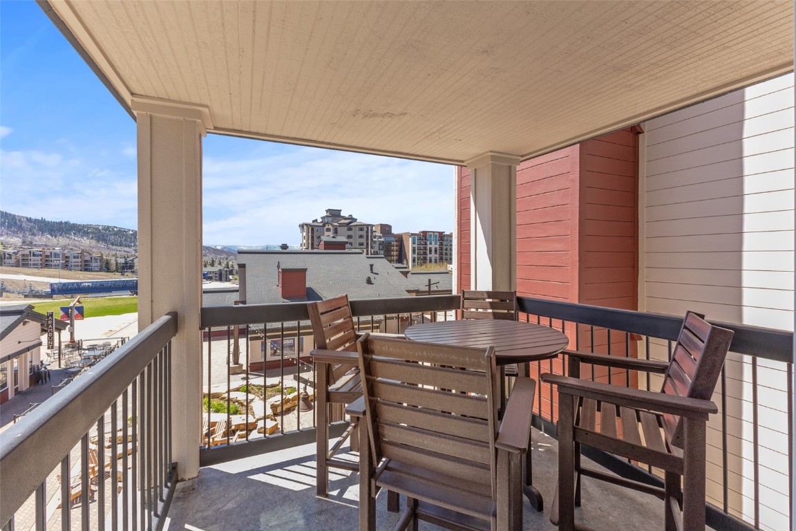 1855 Ski Time Square DRIVE 305A