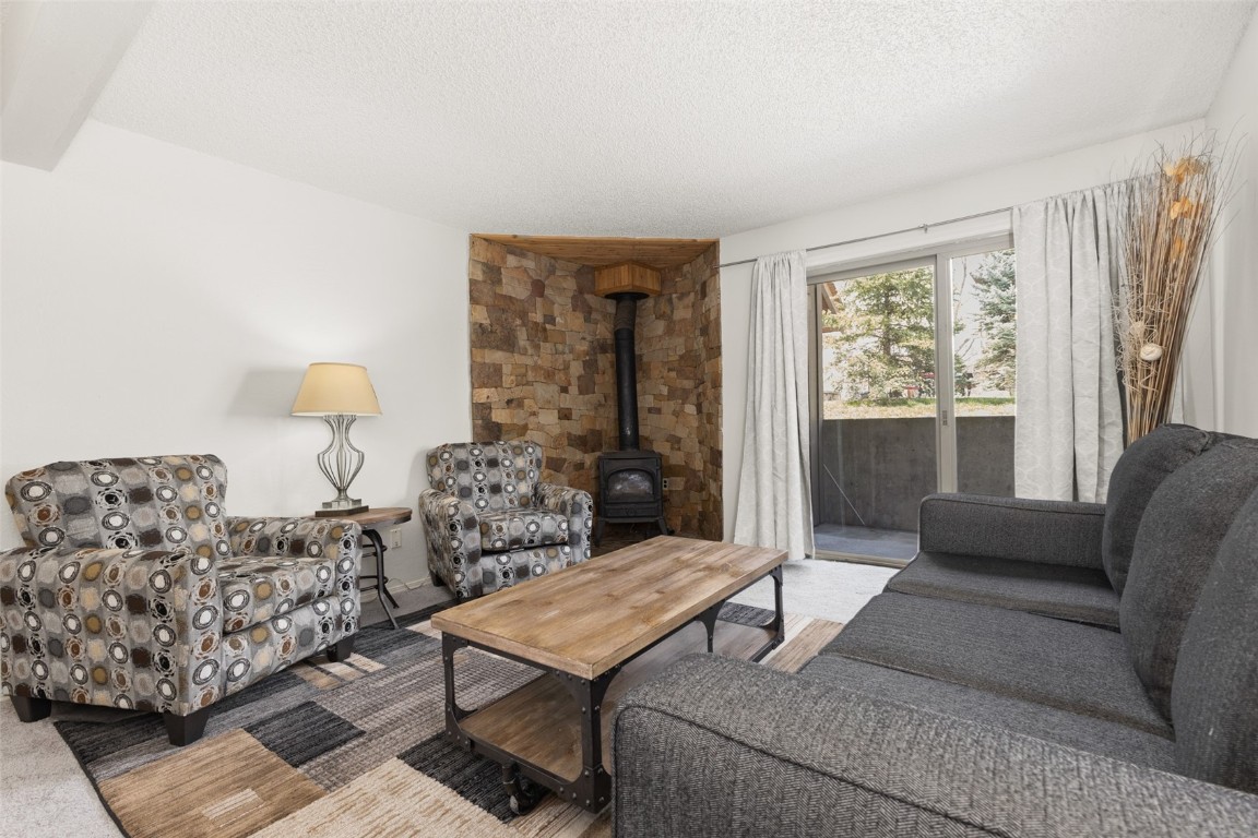 1535 Shadow Run COURT E104