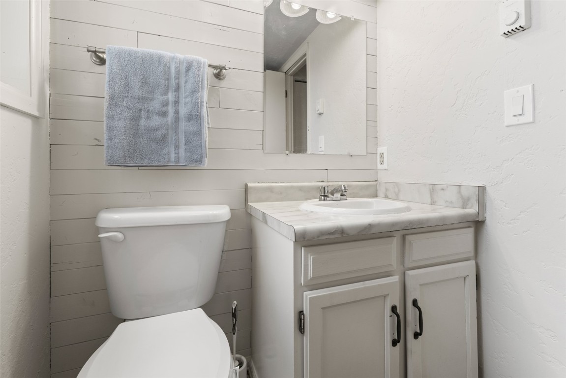 1535 Shadow Run COURT E104