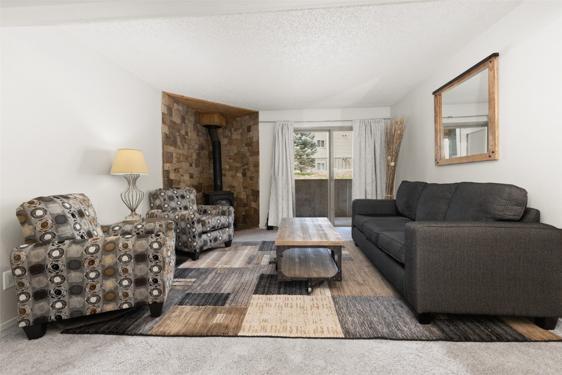 1535 Shadow Run COURT E104