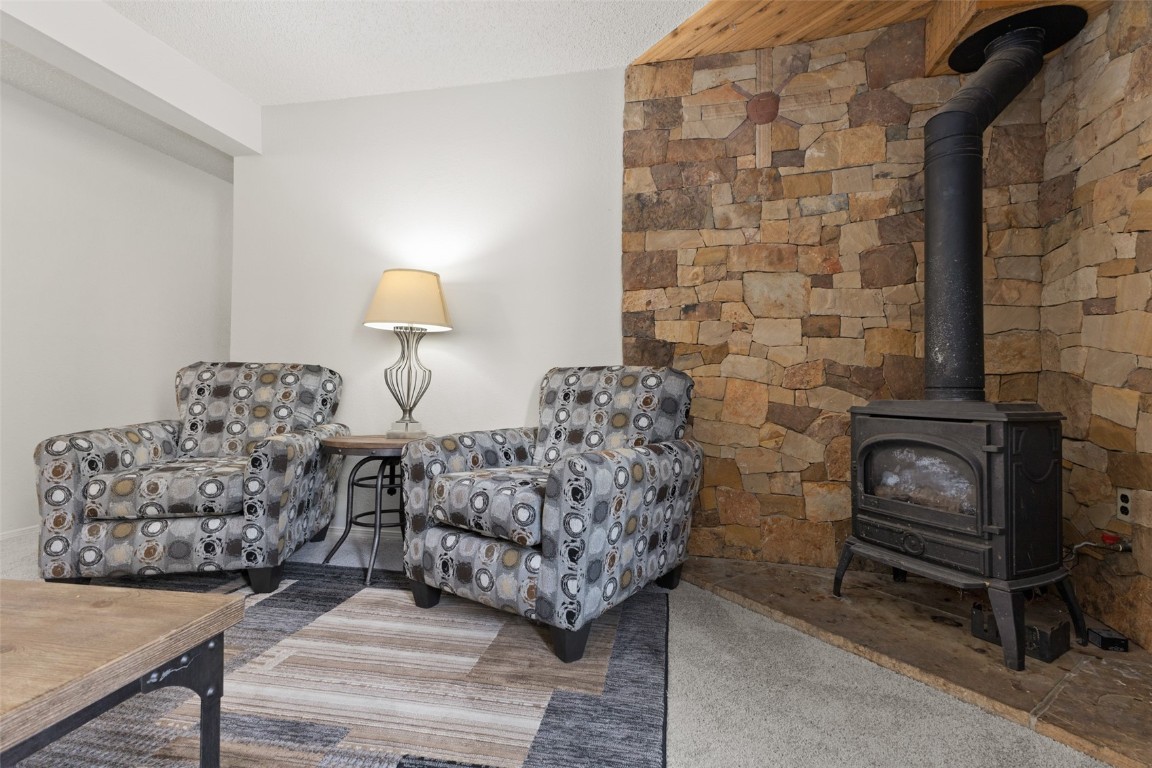 1535 Shadow Run COURT E104