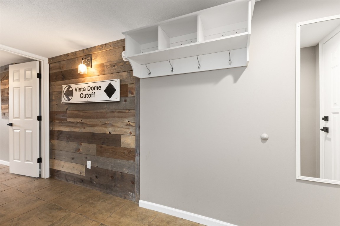 485 Eaglepointe COURT 3