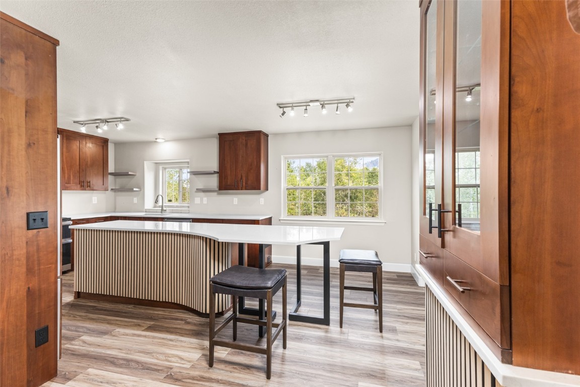 31040 Fallen Falcon TRAIL