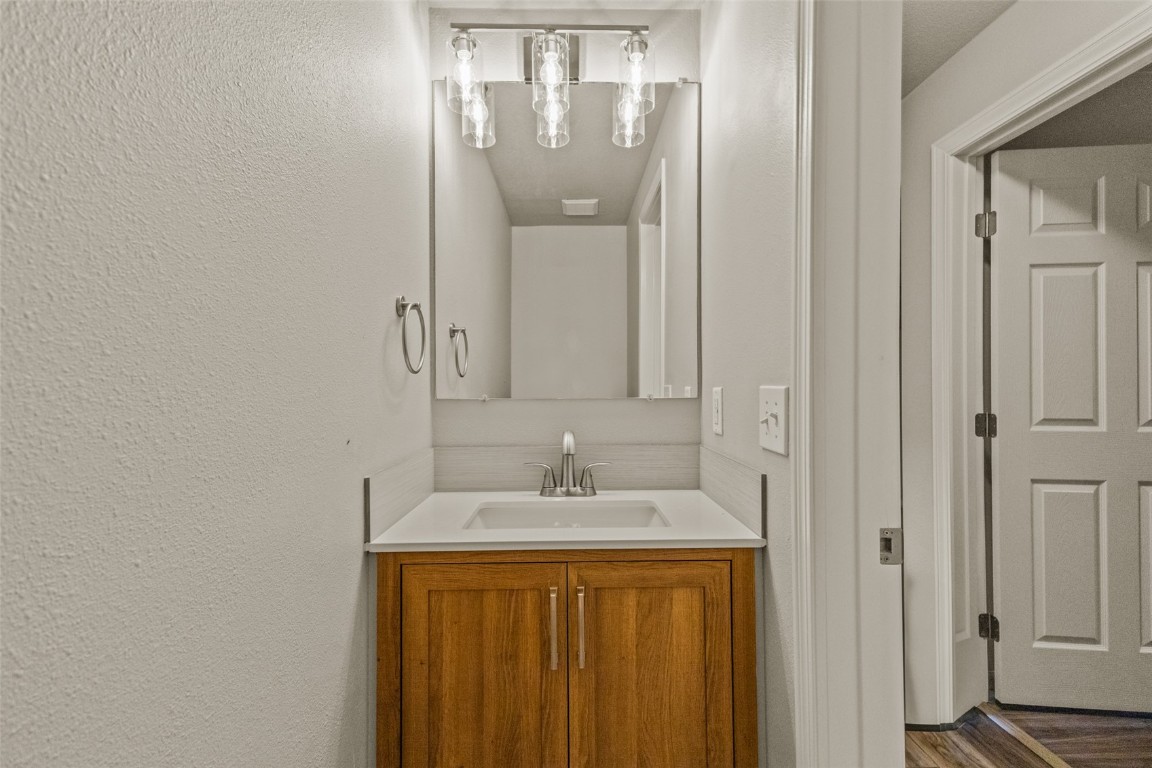 31040 Fallen Falcon TRAIL