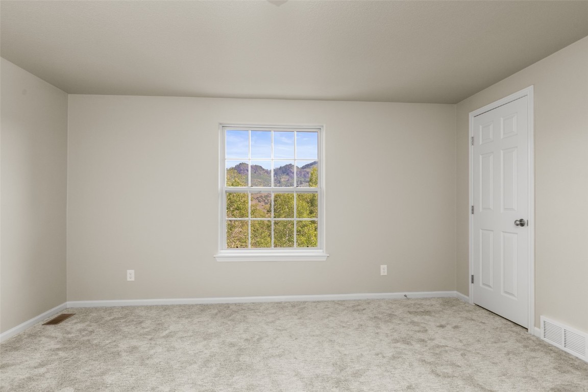 31040 Fallen Falcon TRAIL