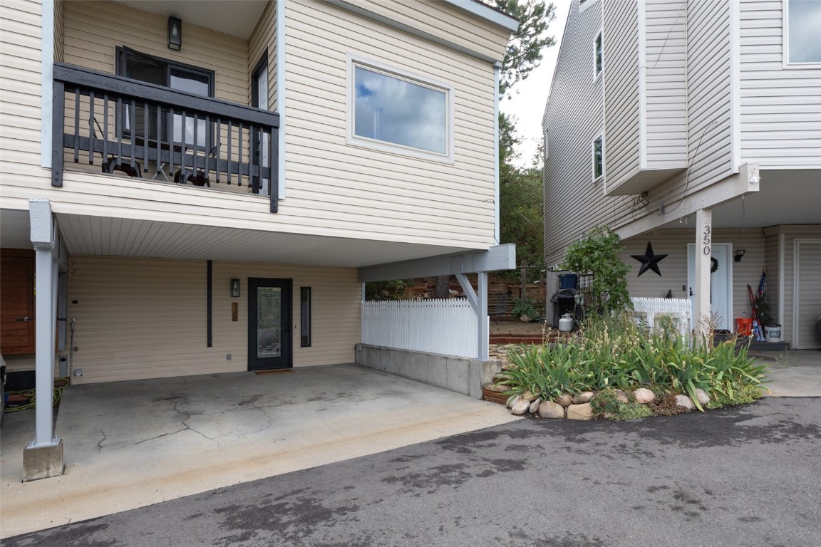 348 Old Fish Creek Falls ROAD -