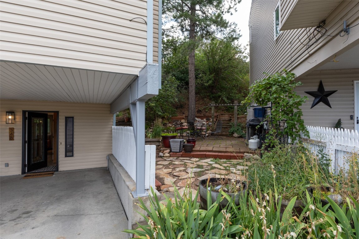 348 Old Fish Creek Falls ROAD -