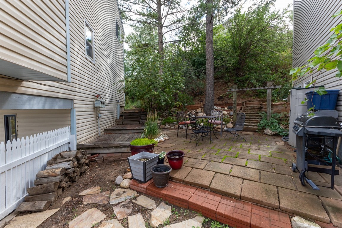 348 Old Fish Creek Falls ROAD -