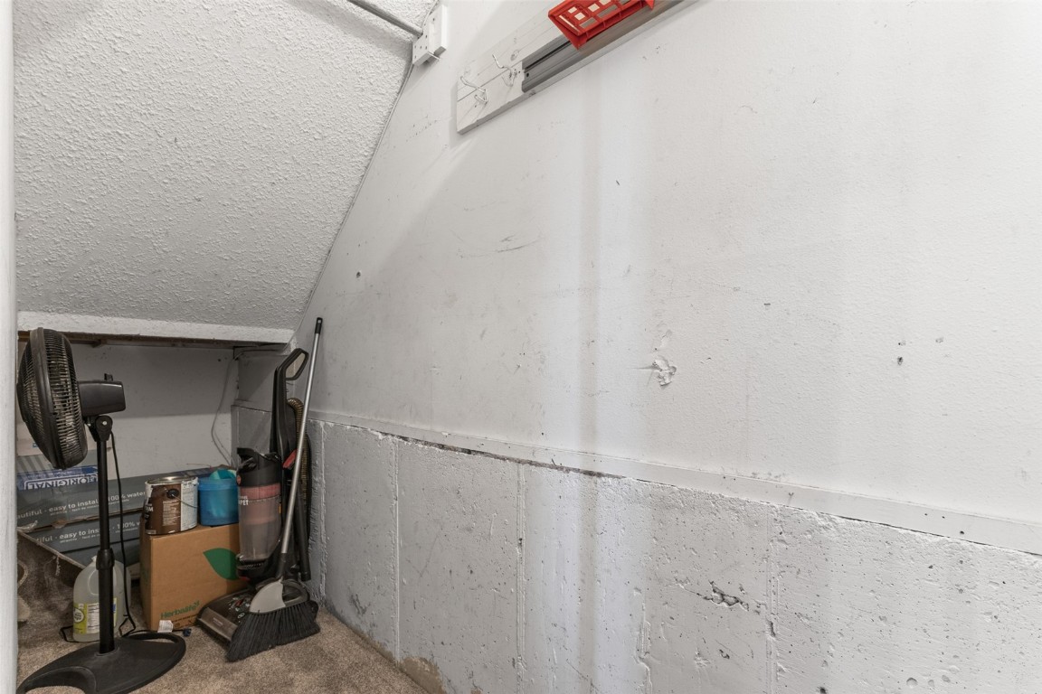 348 Old Fish Creek Falls ROAD -