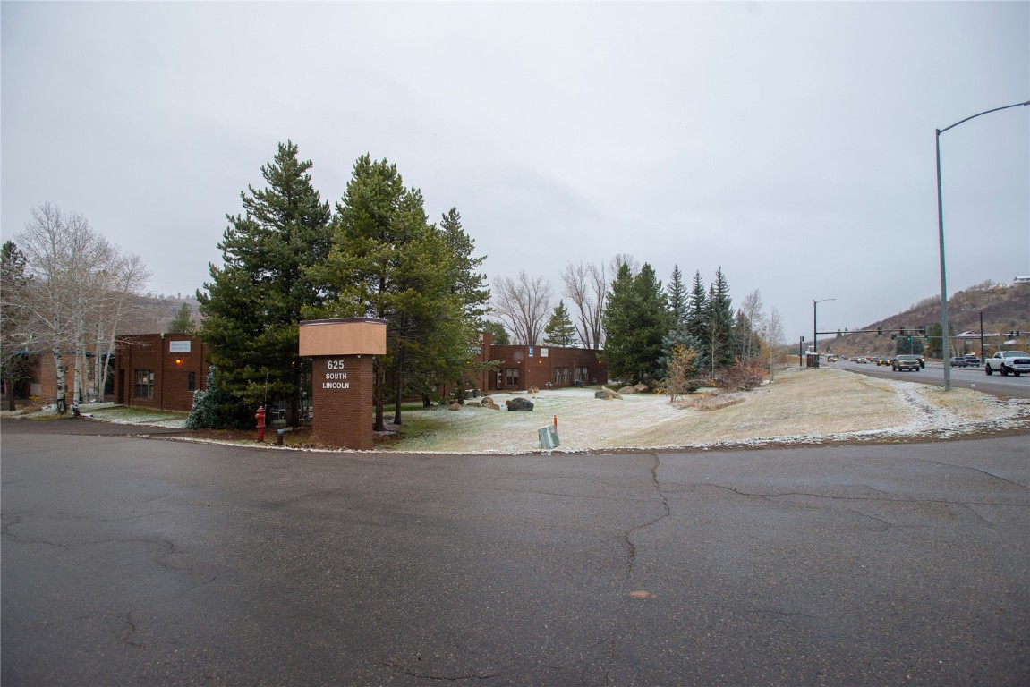 625 S Lincoln AVENUE 205