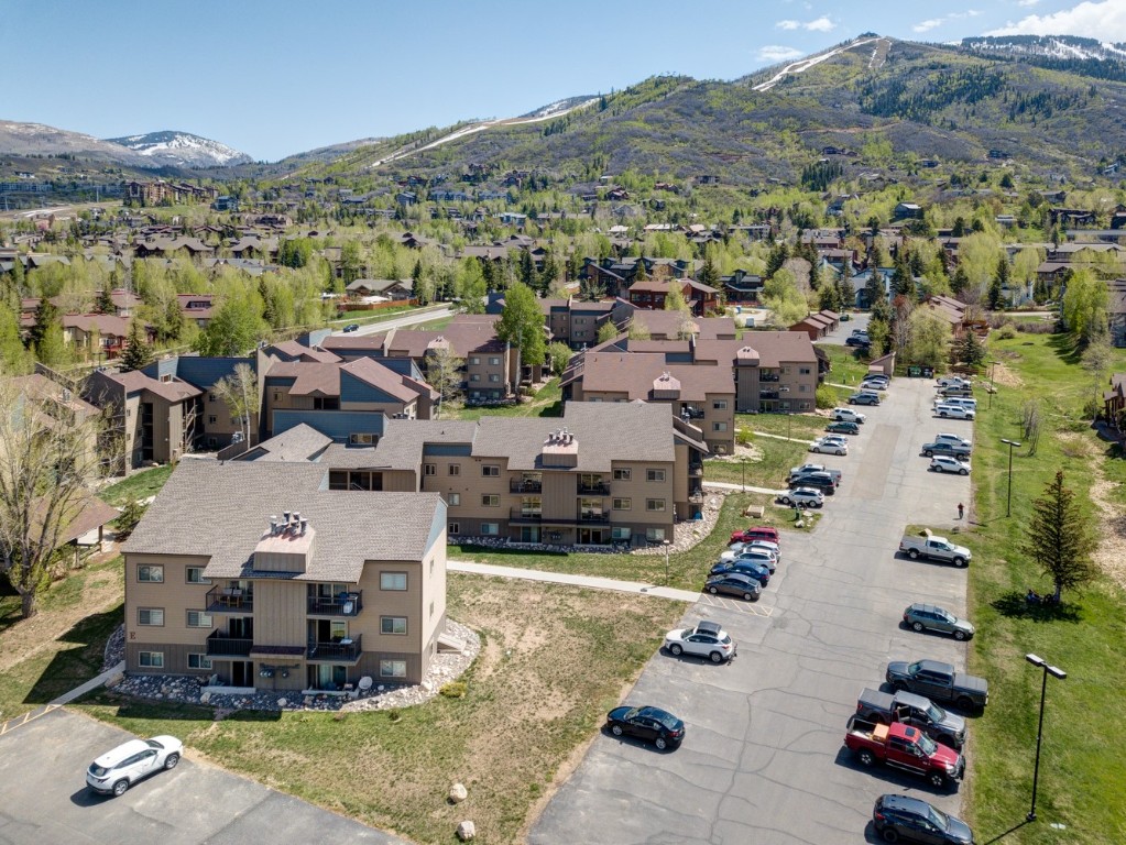 1525 Shadow Run Frontage 207