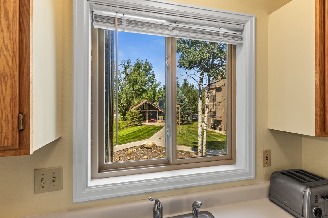 1525 Shadow Run Frontage 207