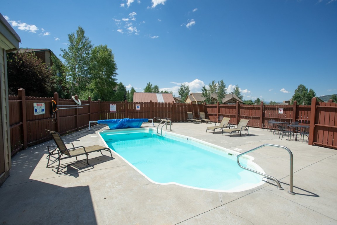 1525 Shadow Run Frontage 207