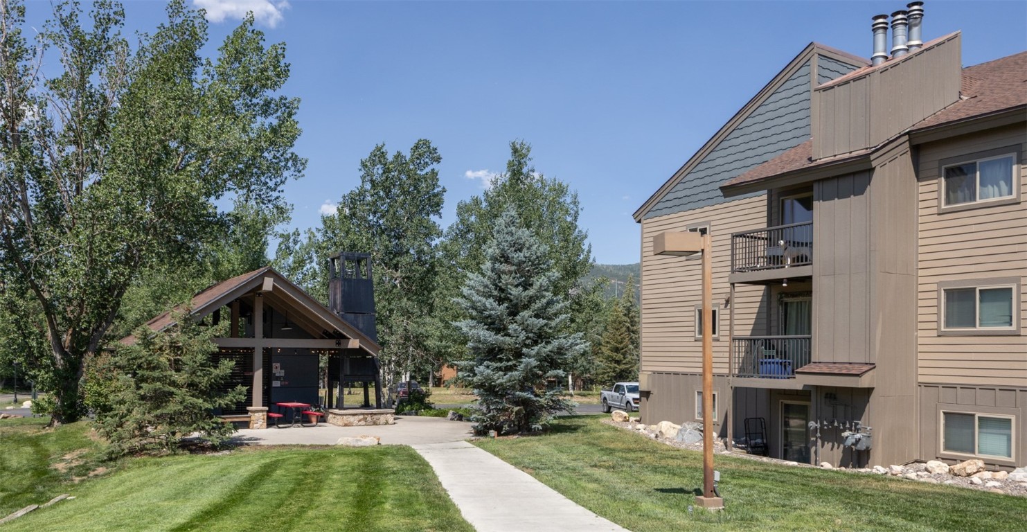 1525 Shadow Run Frontage 207