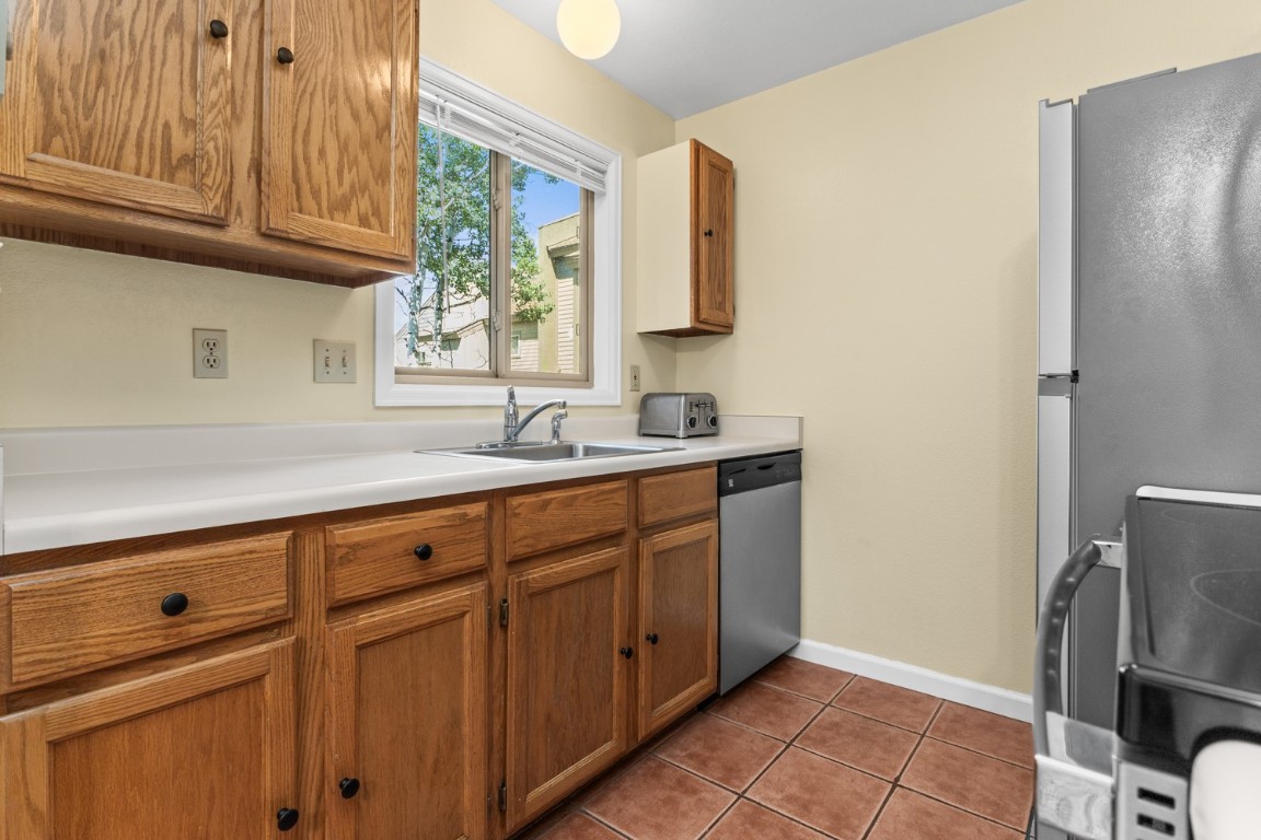 1525 Shadow Run Frontage 207