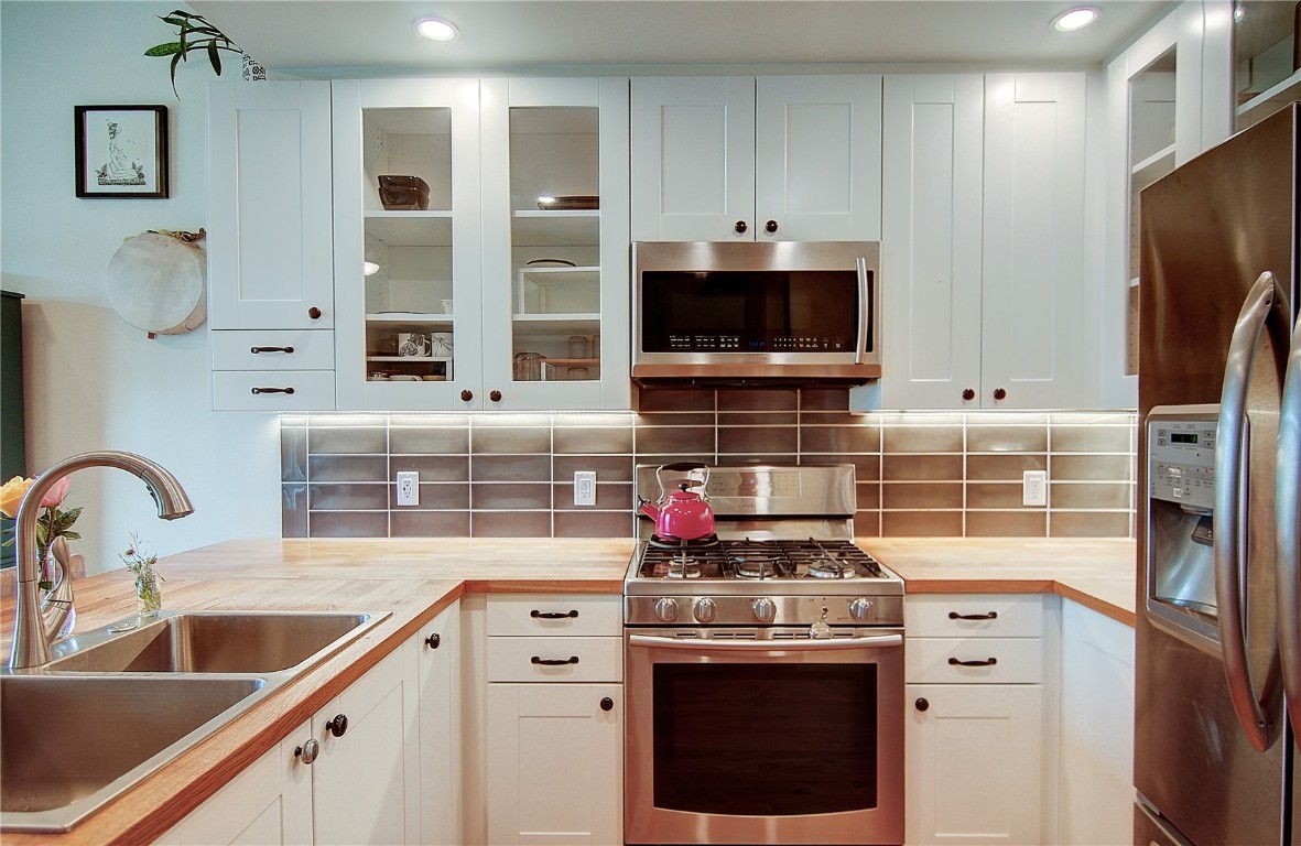 537 Mountain Vista CIRCLE 14