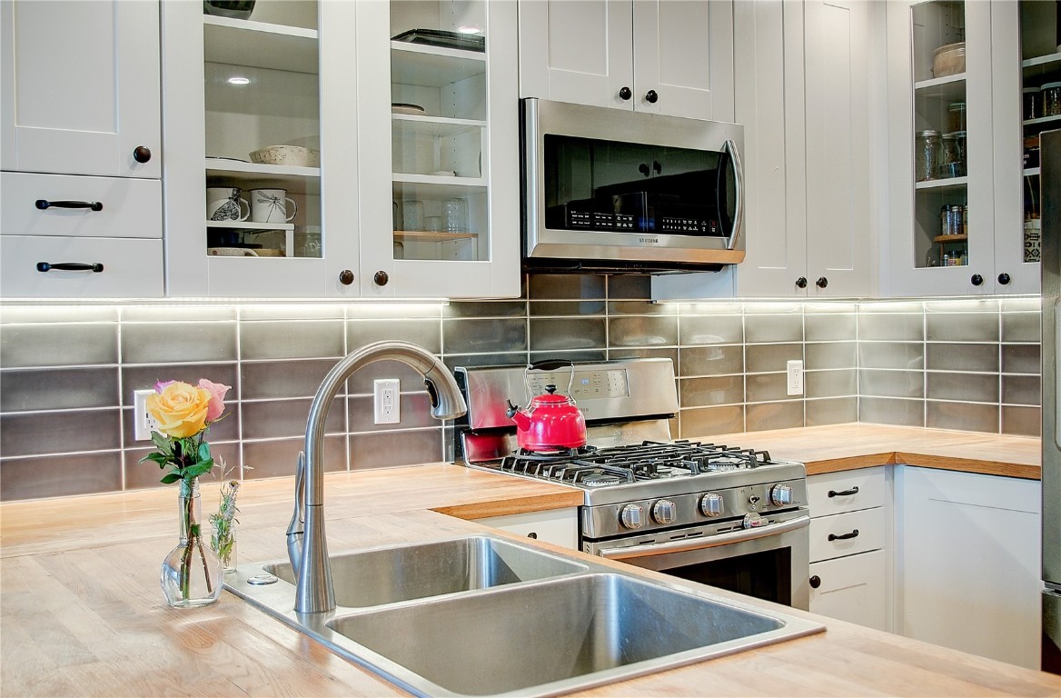 537 Mountain Vista CIRCLE 14