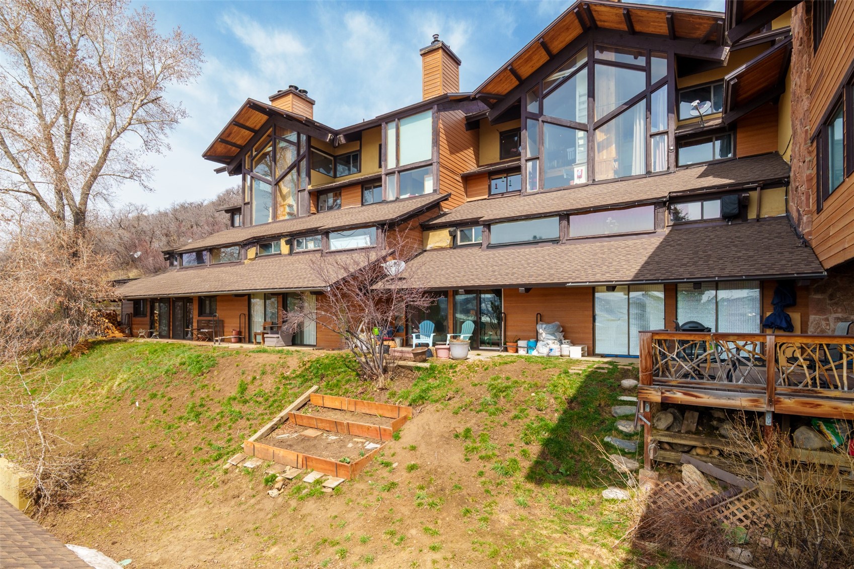 31500 Runaway PLACE 304