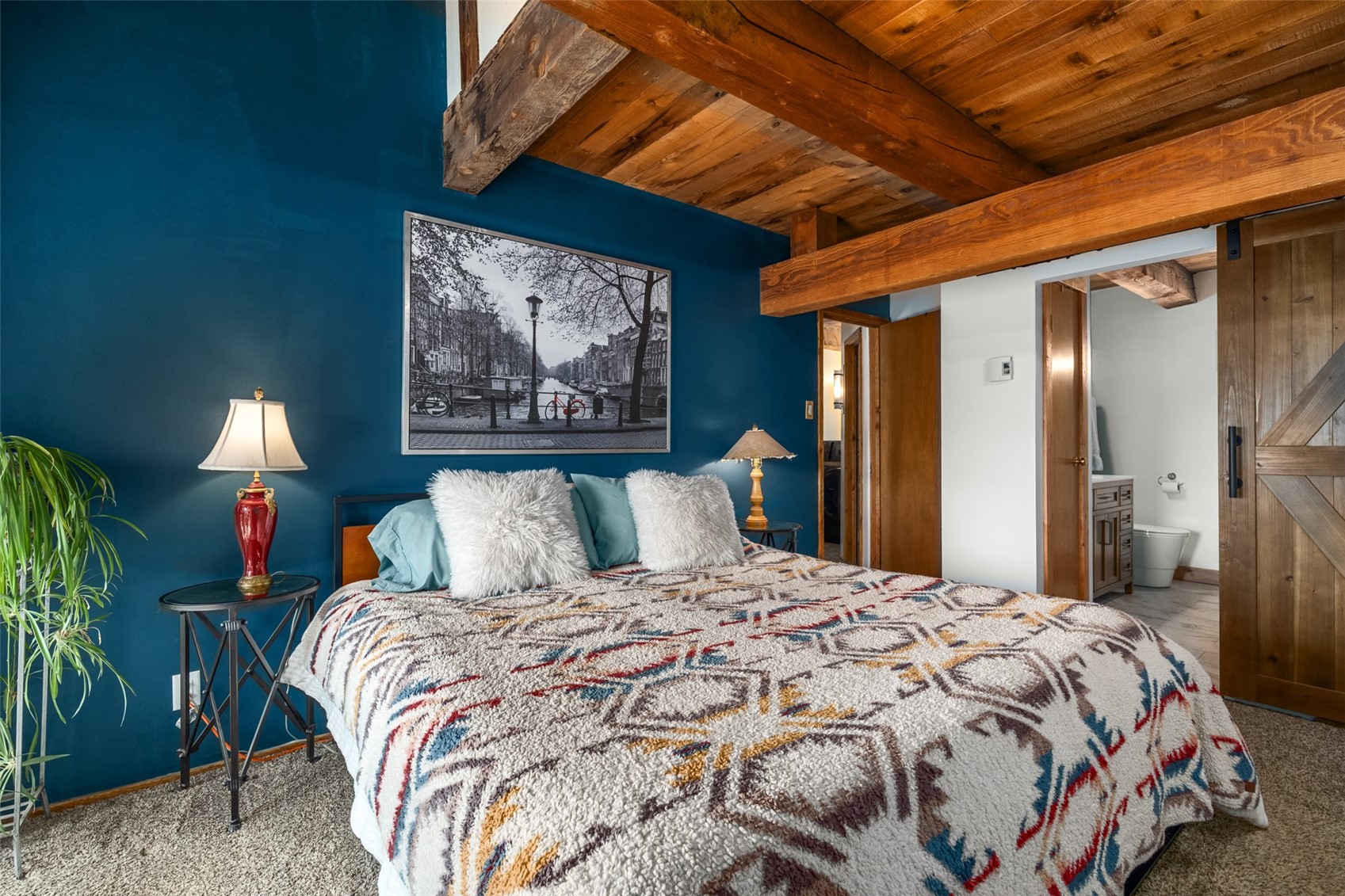 31500 Runaway PLACE 304