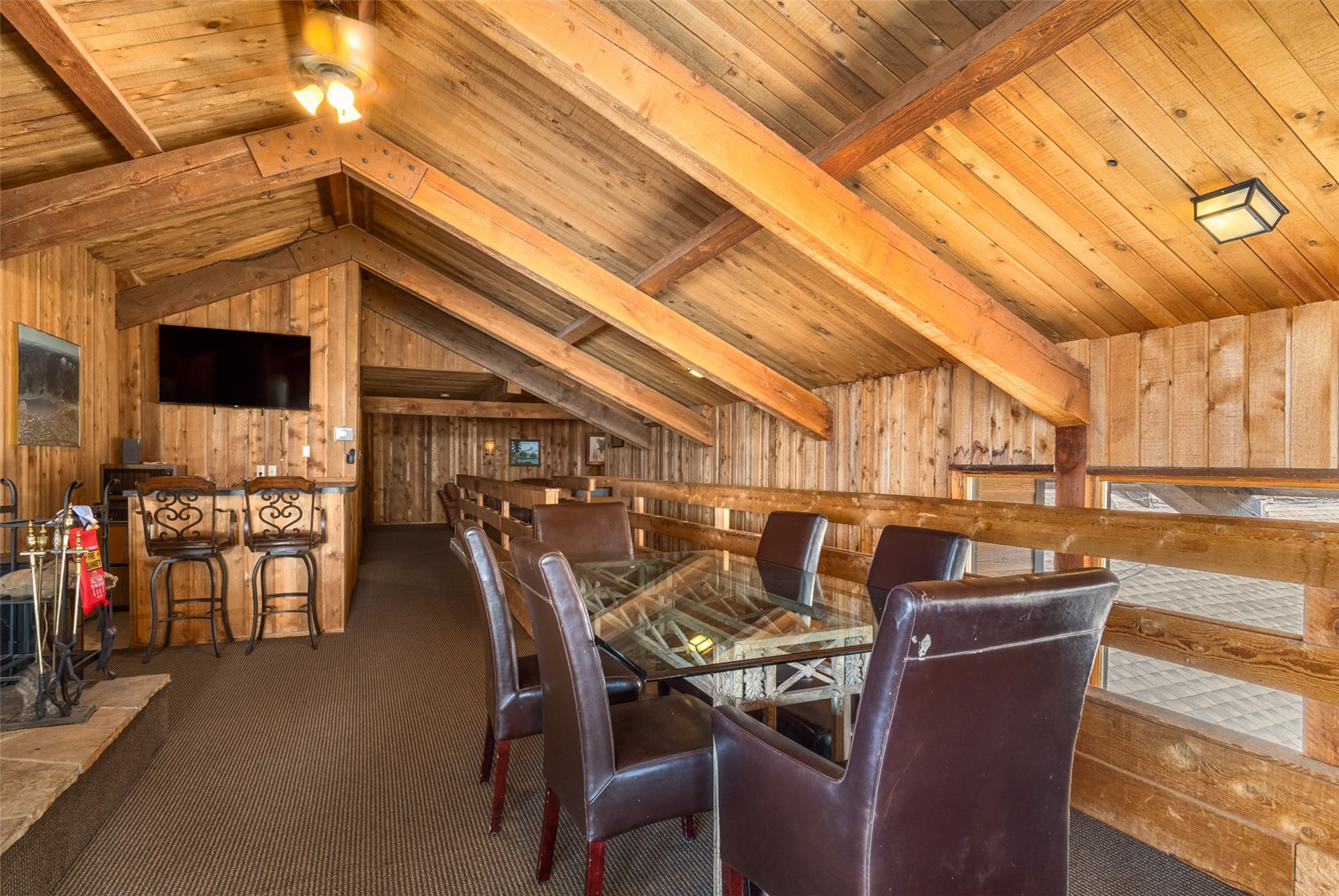 31500 Runaway PLACE 304