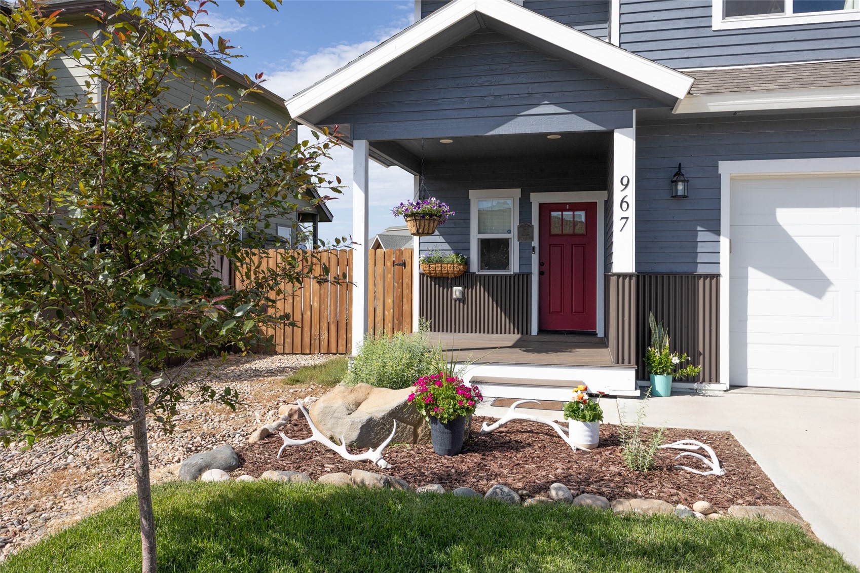 967 Dry Creek South ROAD