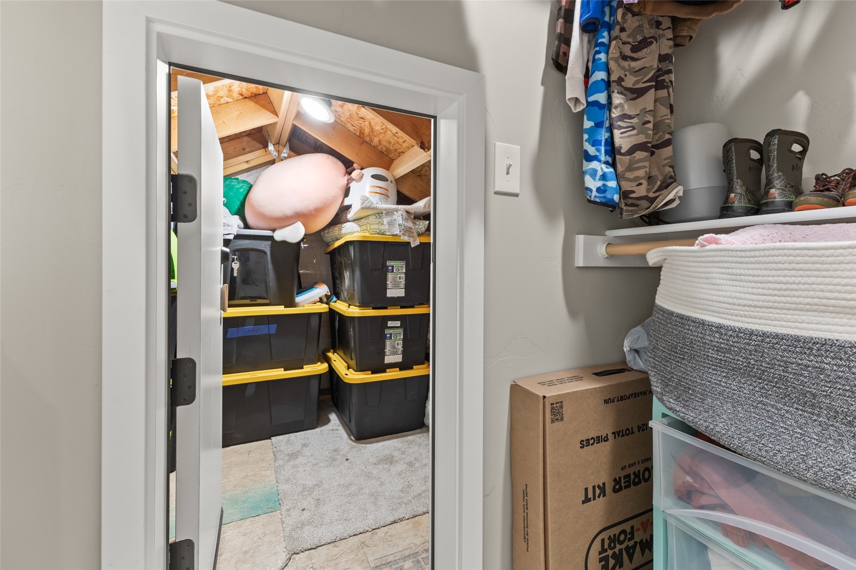 967 Dry Creek South ROAD