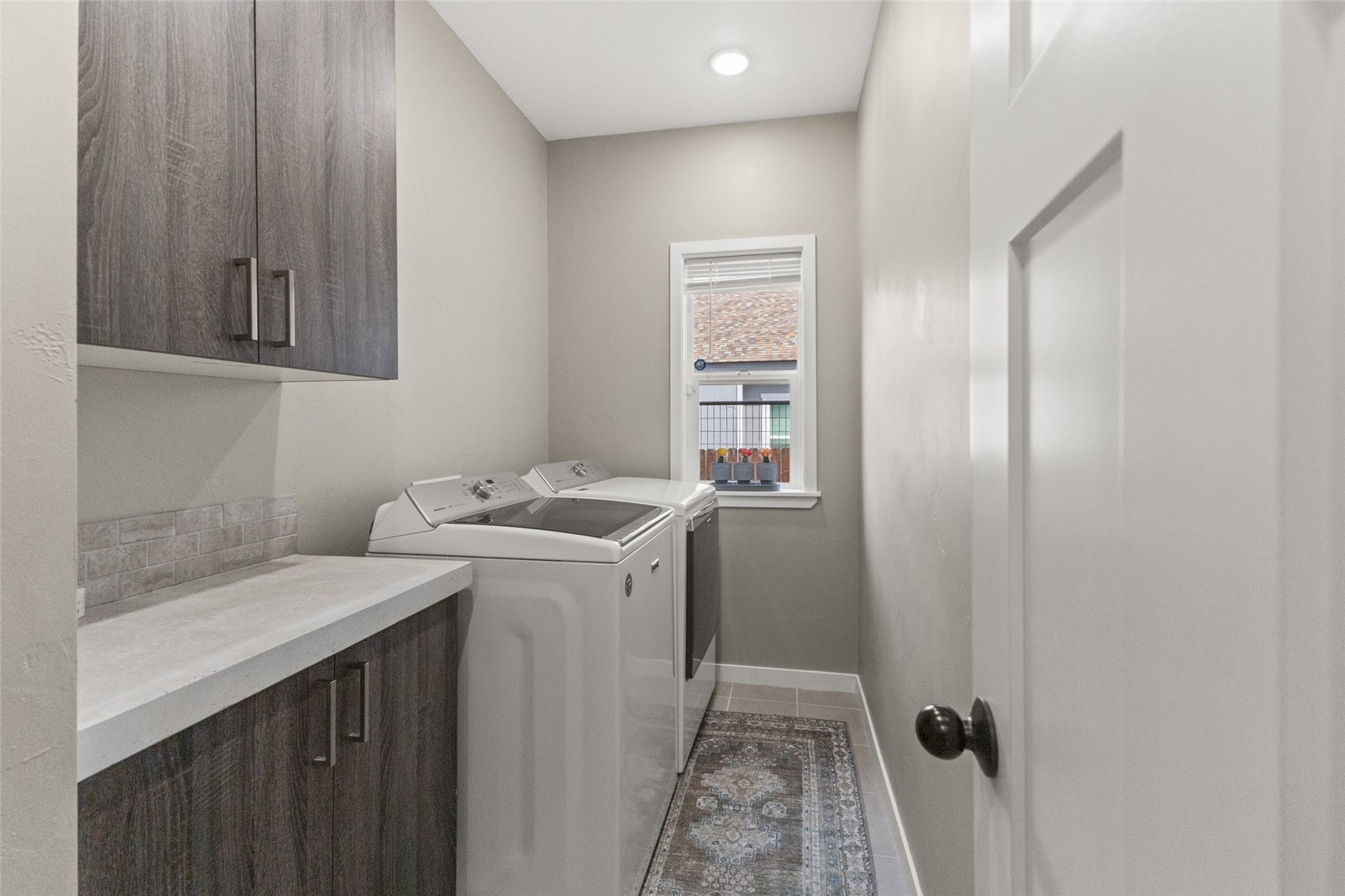 967 Dry Creek South ROAD