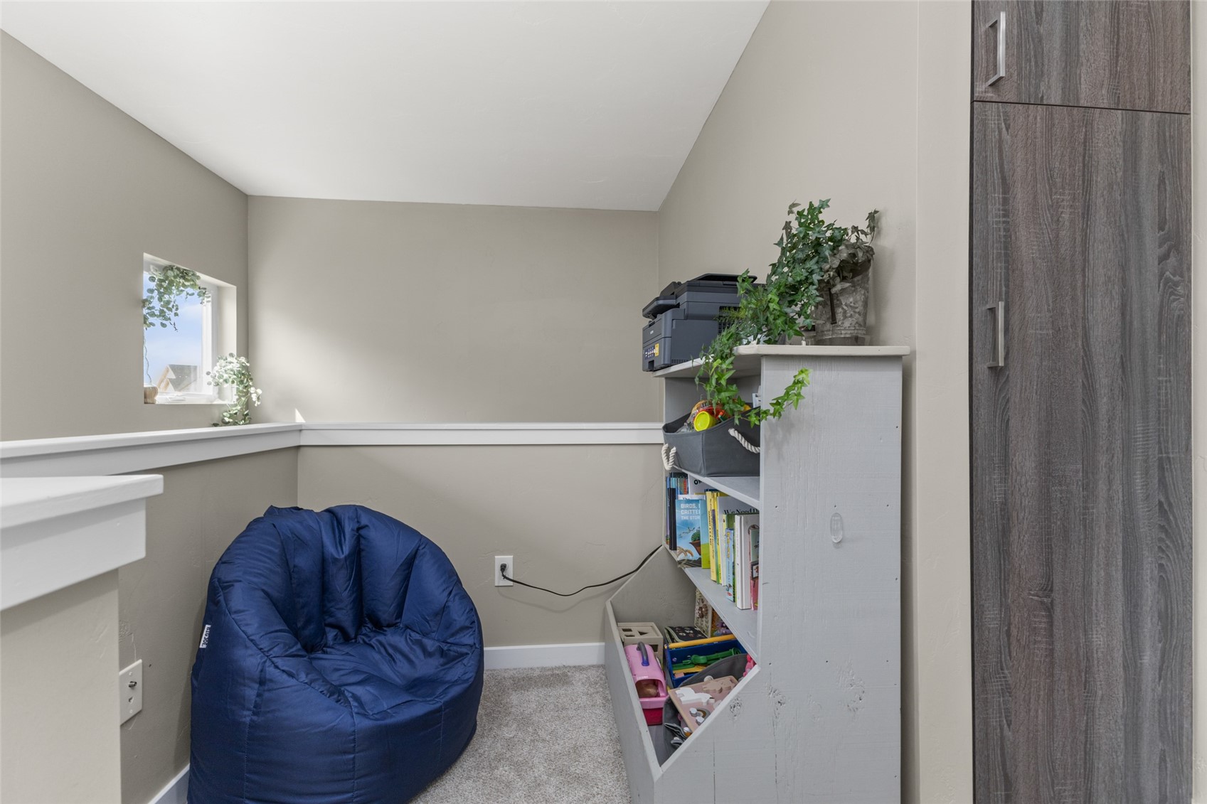 967 Dry Creek South ROAD