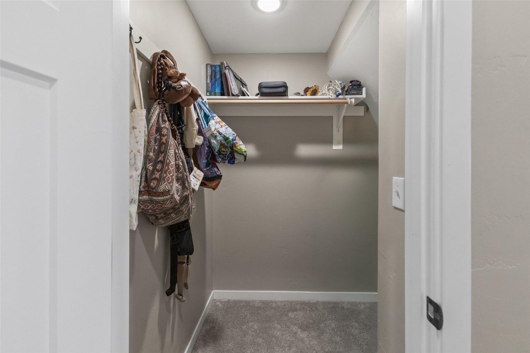 967 Dry Creek South ROAD