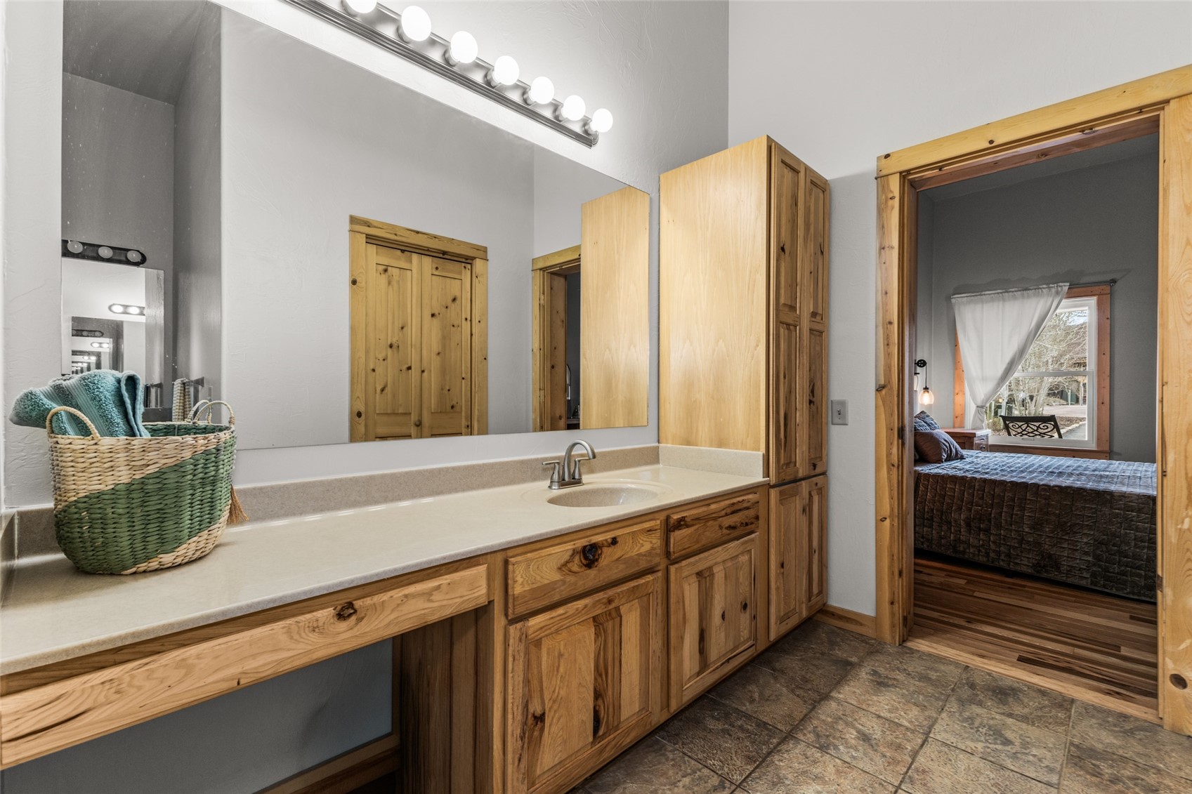 27702 Silver Spur STREET