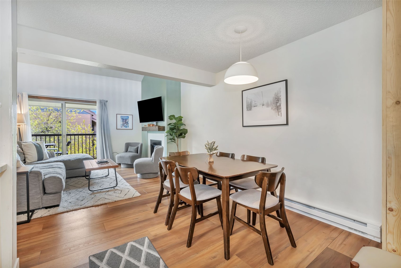 1565 Shadow Run Frontage B308