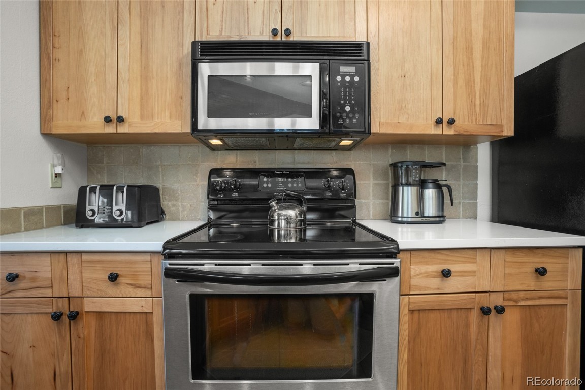 2700 Village DRIVE 201E