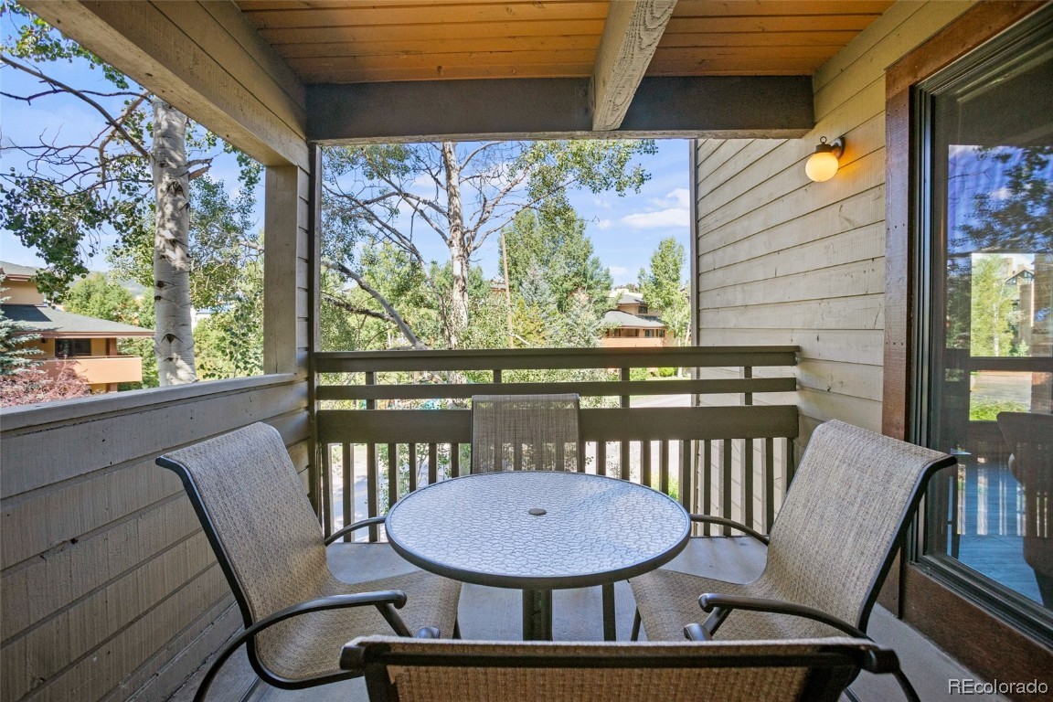 2700 Village DRIVE 201E