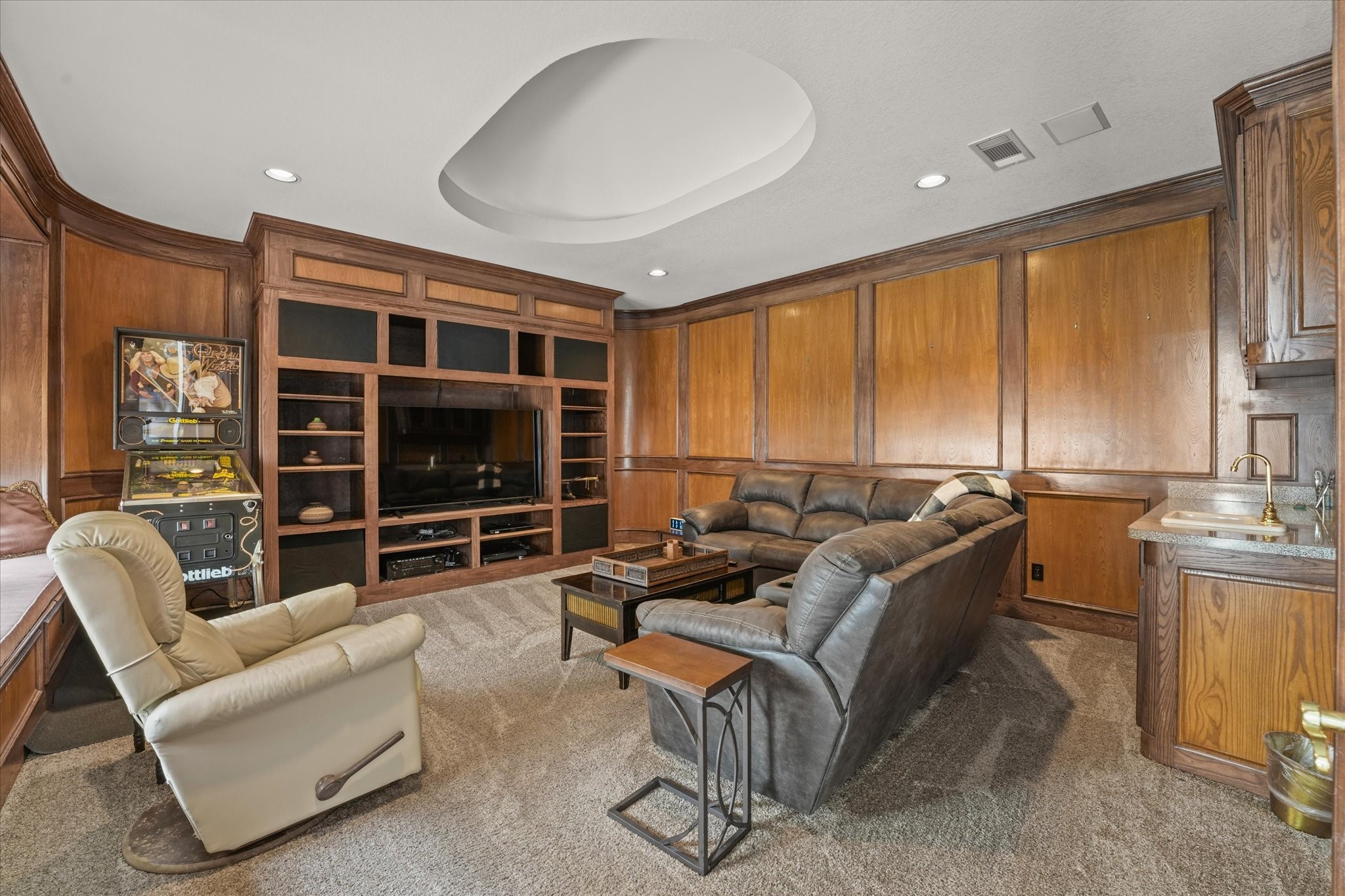 1000 Clear Lake Court