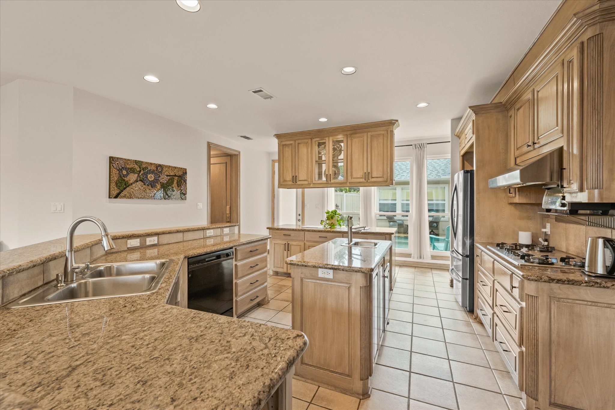 1000 Clear Lake Court