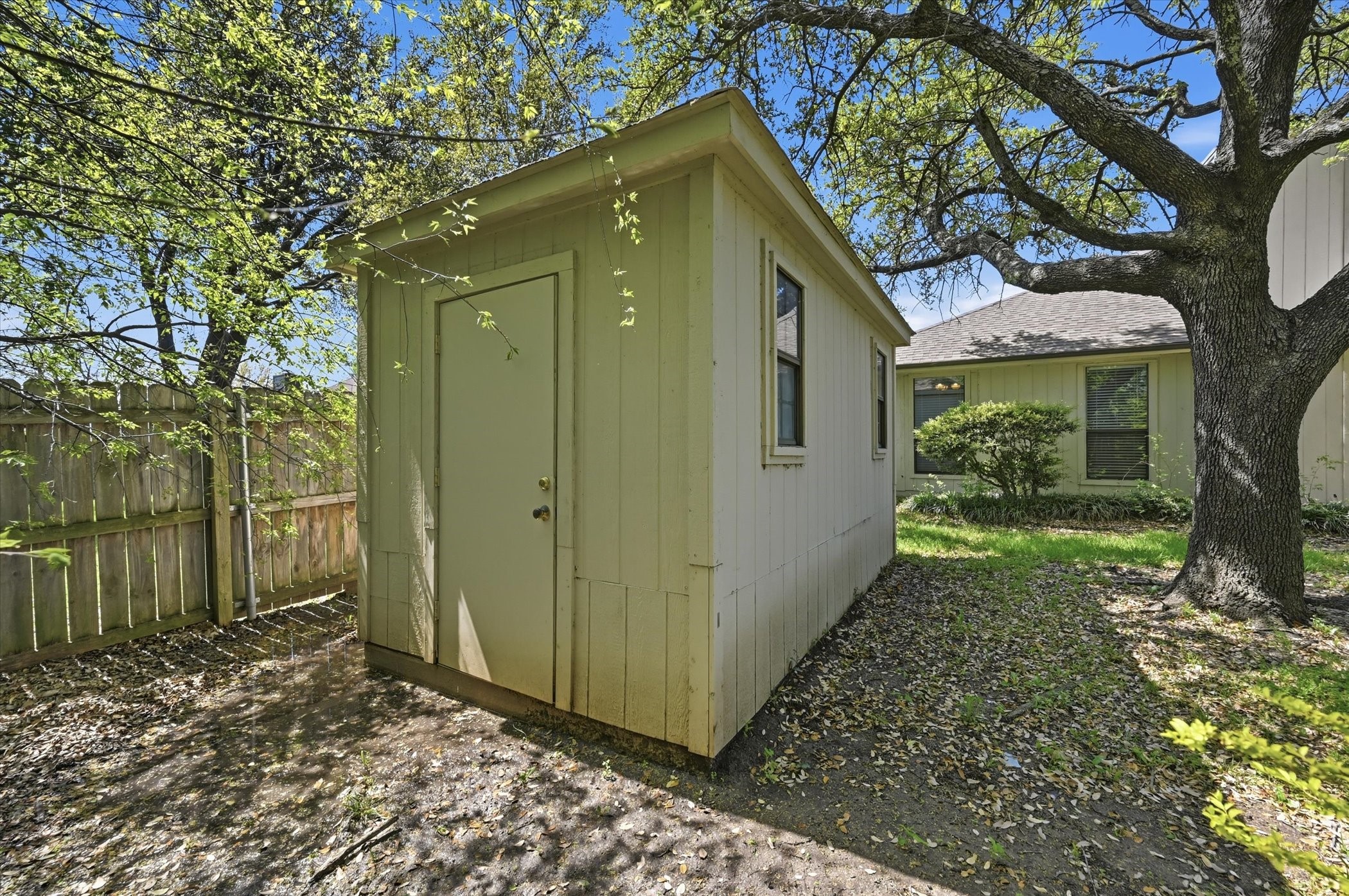 6201 Minuteman Lane