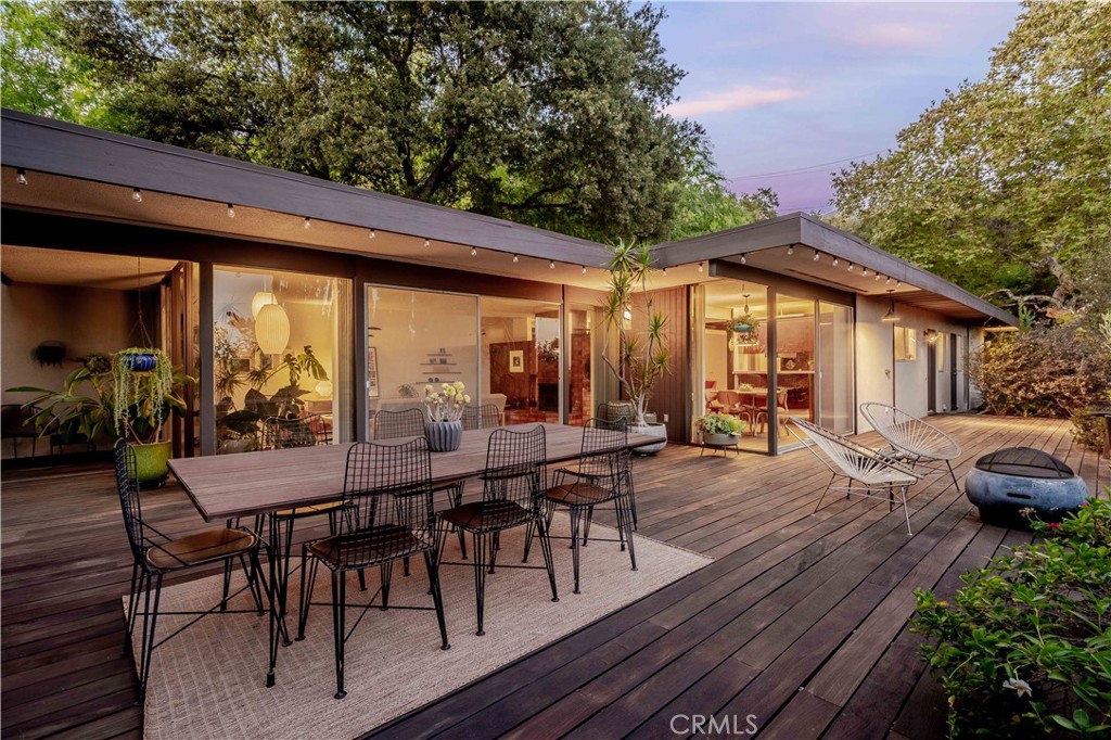 4380 Canyon Crest Road