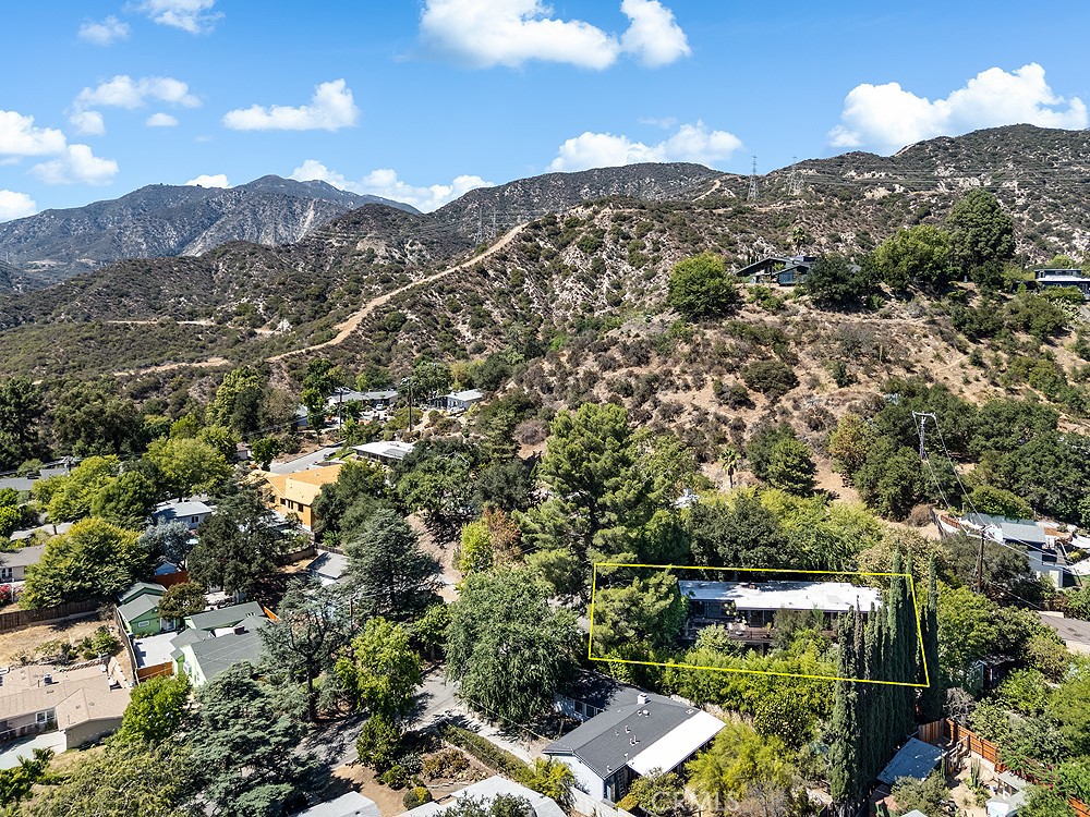 4380 Canyon Crest Road