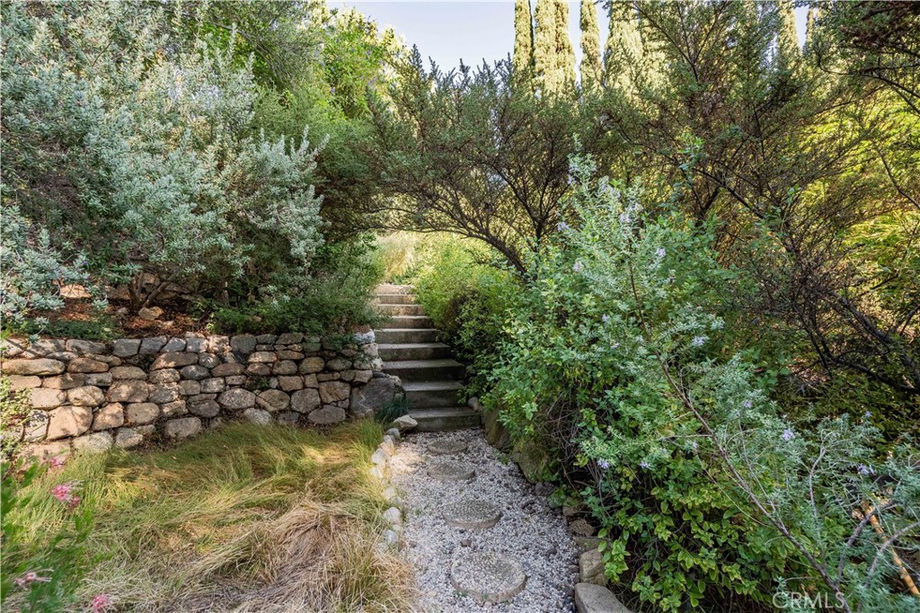 4380 Canyon Crest Road