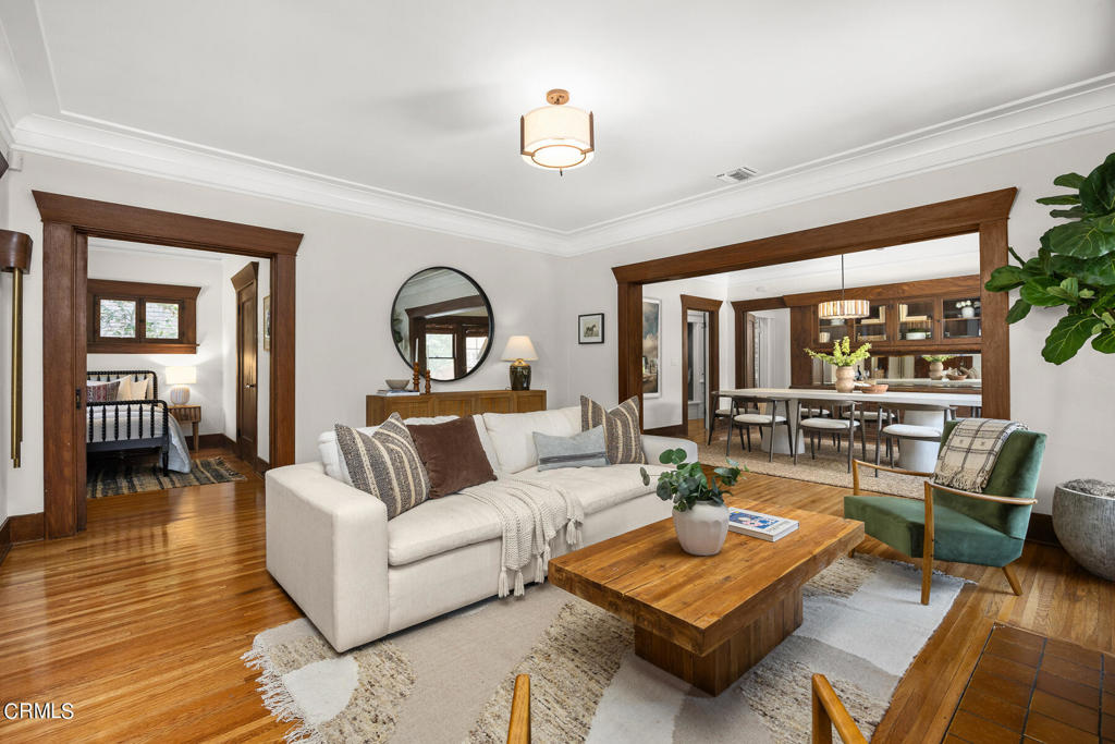 1318 Stratford Avenue