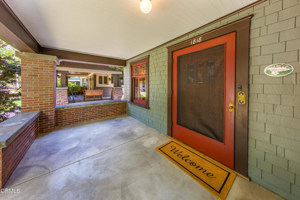 1818 Bushnell Avenue