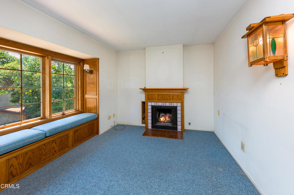 1818 Bushnell Avenue